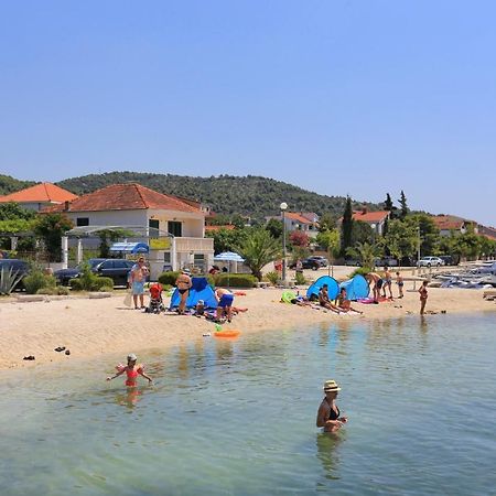 Apartments With A Parking Space Poljica, Trogir - 11454 マリナ エクステリア 写真