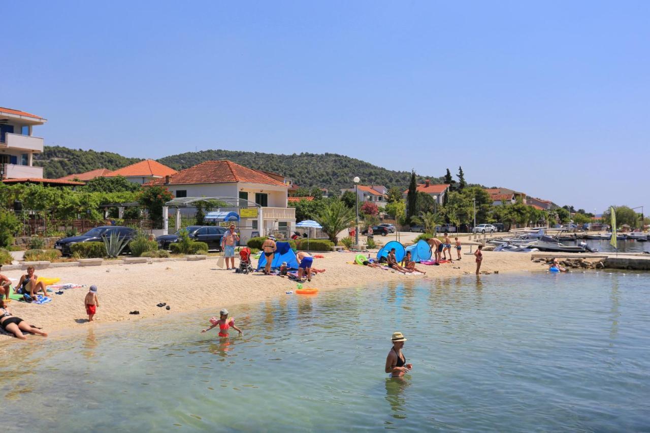 Apartments With A Parking Space Poljica, Trogir - 11454 マリナ エクステリア 写真